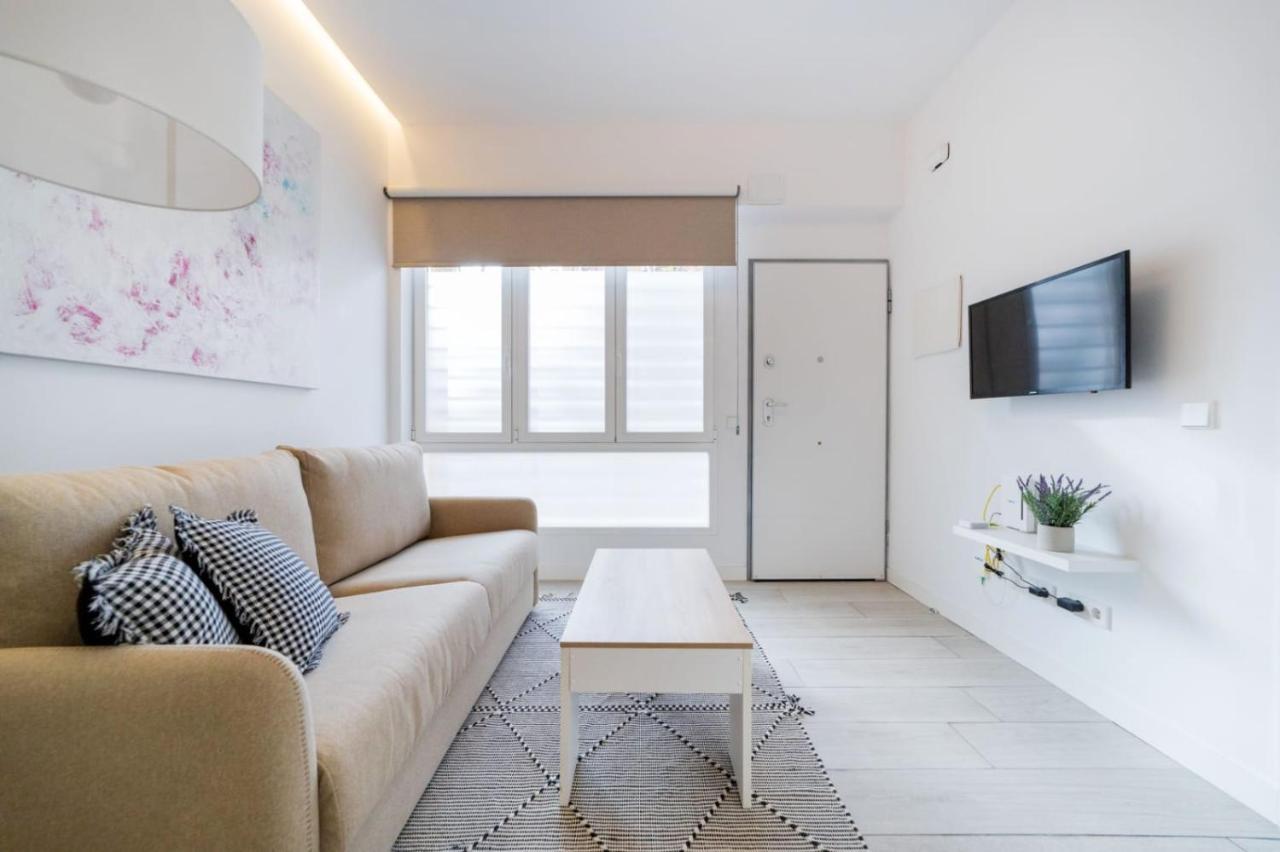 Avenida De Asturias Apartment Madrid Exterior photo